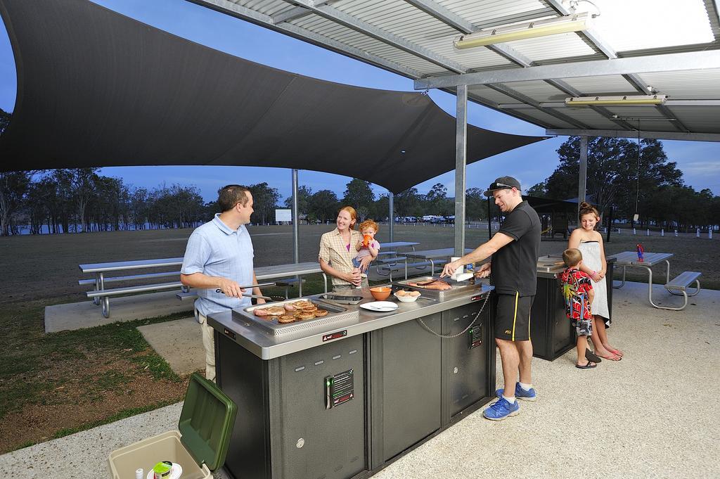 Nrma Lake Somerset Holiday Park Kilcoy Zewnętrze zdjęcie